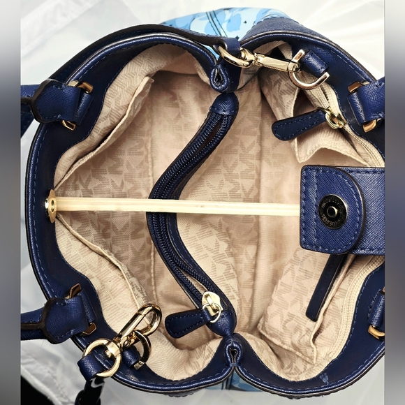 Michael Kors Hailee XS Crossbody Satchel in Navy Floral with Gold-tone Hardware - Picture 12 of 16